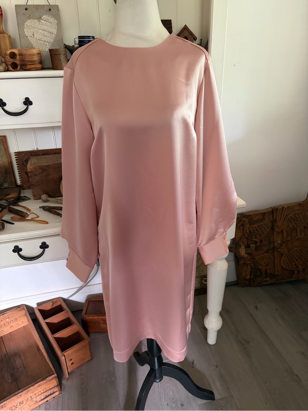 Country Road Elegant Blush Pink Shift Dress - Long Sleeve